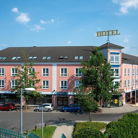 Best Western Premier Airporthotel Berlin Schönefeld Екстериор снимка