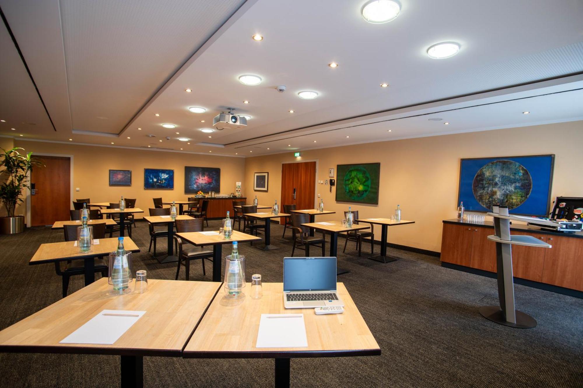 Best Western Premier Airporthotel Berlin Schönefeld Екстериор снимка