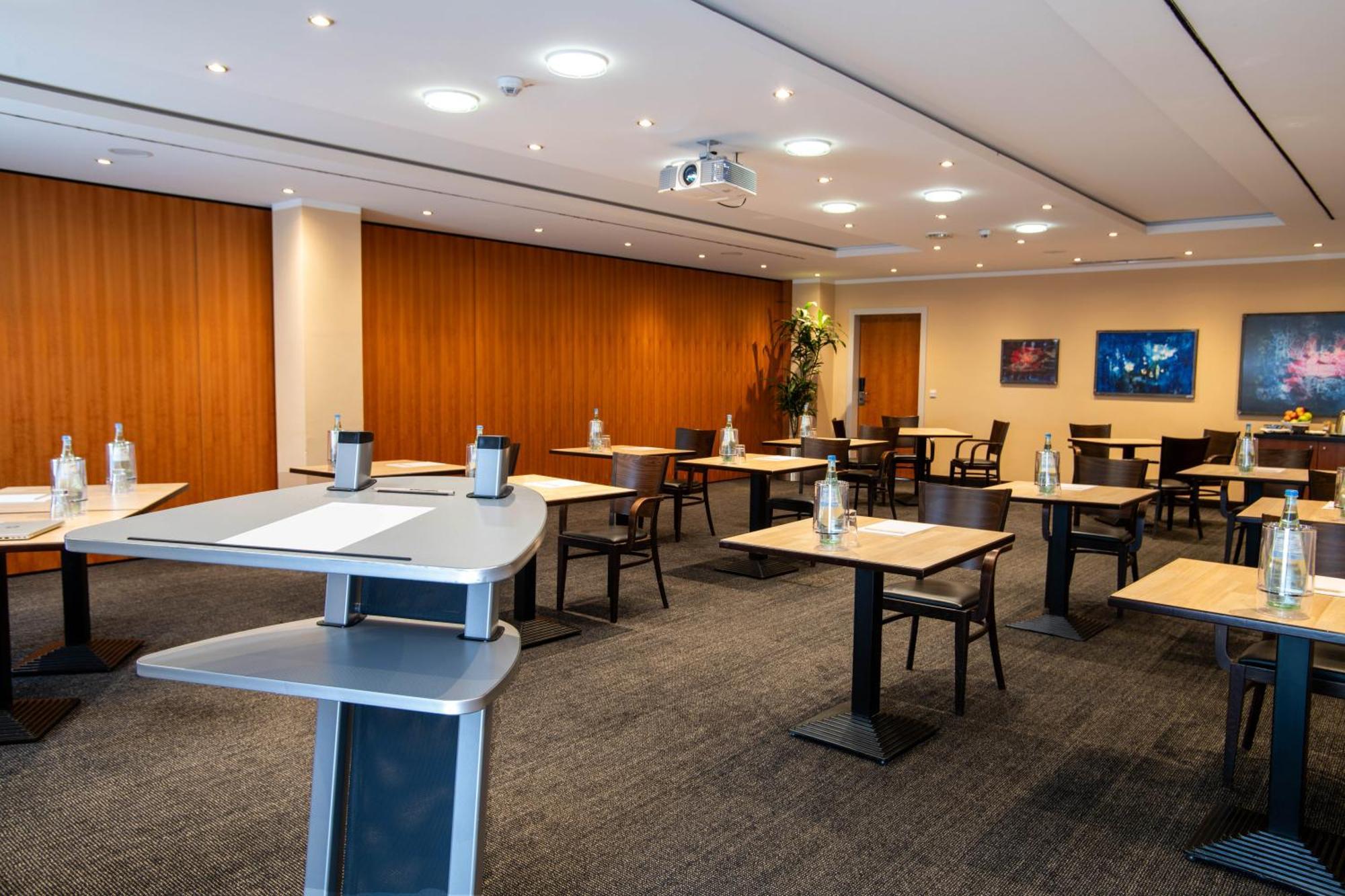 Best Western Premier Airporthotel Berlin Schönefeld Екстериор снимка