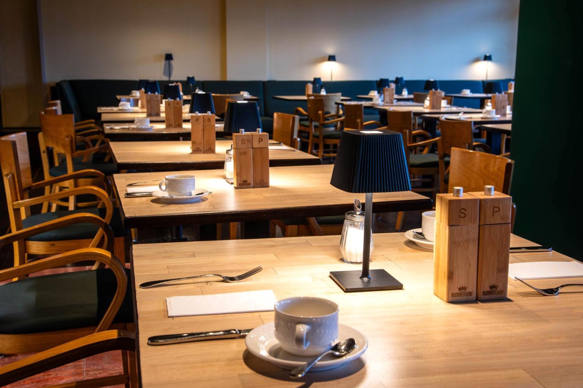 Best Western Premier Airporthotel Berlin Schönefeld Екстериор снимка