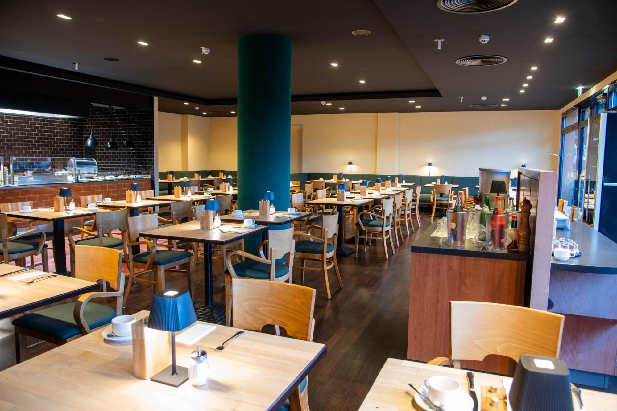 Best Western Premier Airporthotel Berlin Schönefeld Екстериор снимка